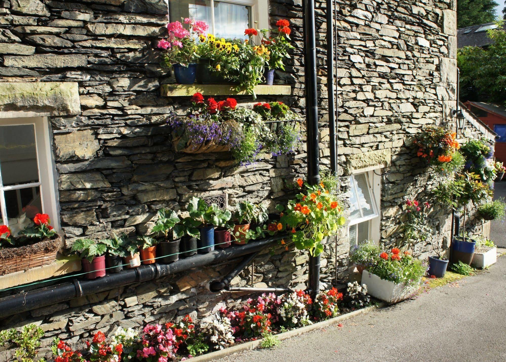 May Cottage B&B Bowness-on-Windermere Exterior photo